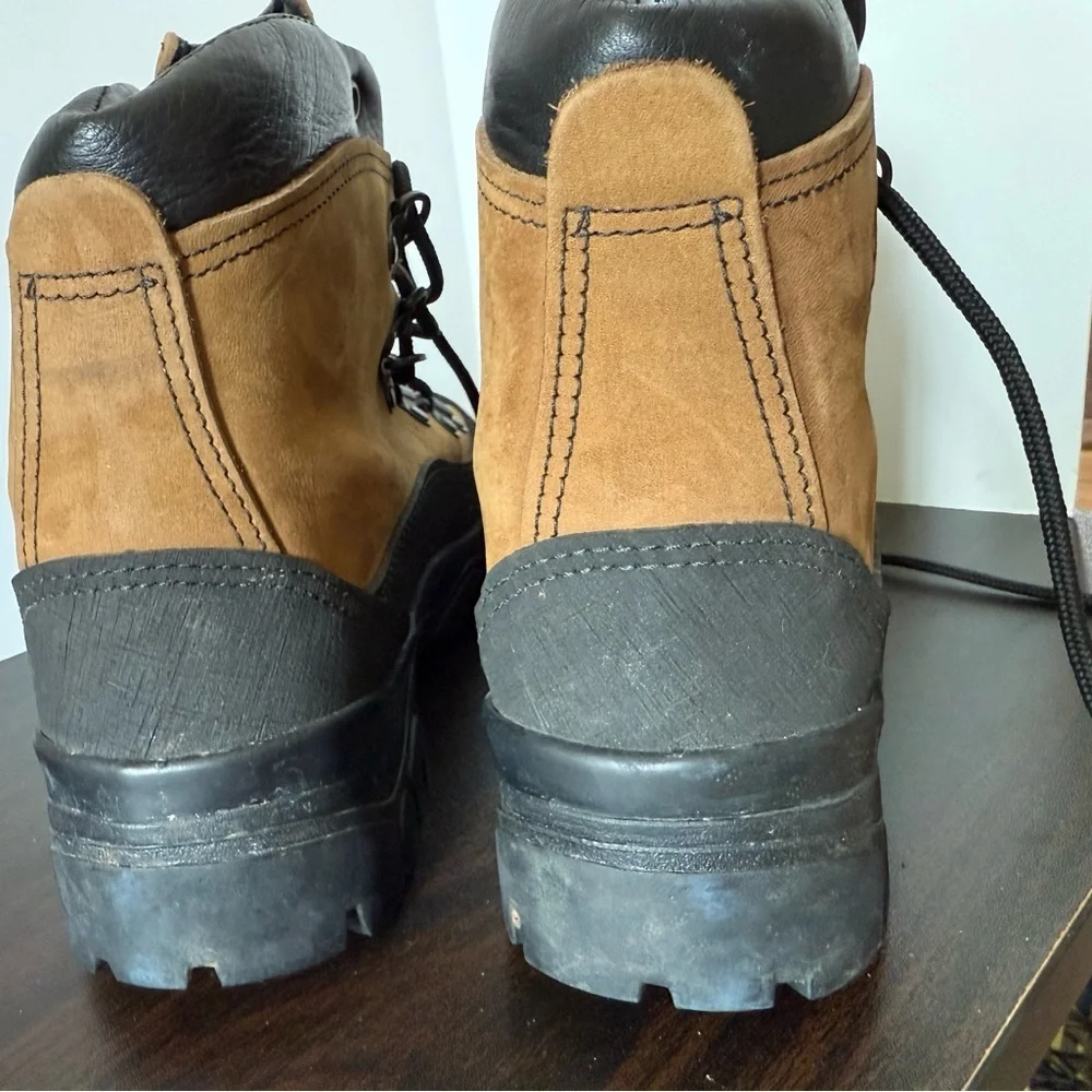 Danner Men's Brown and Black Outdoor Boots